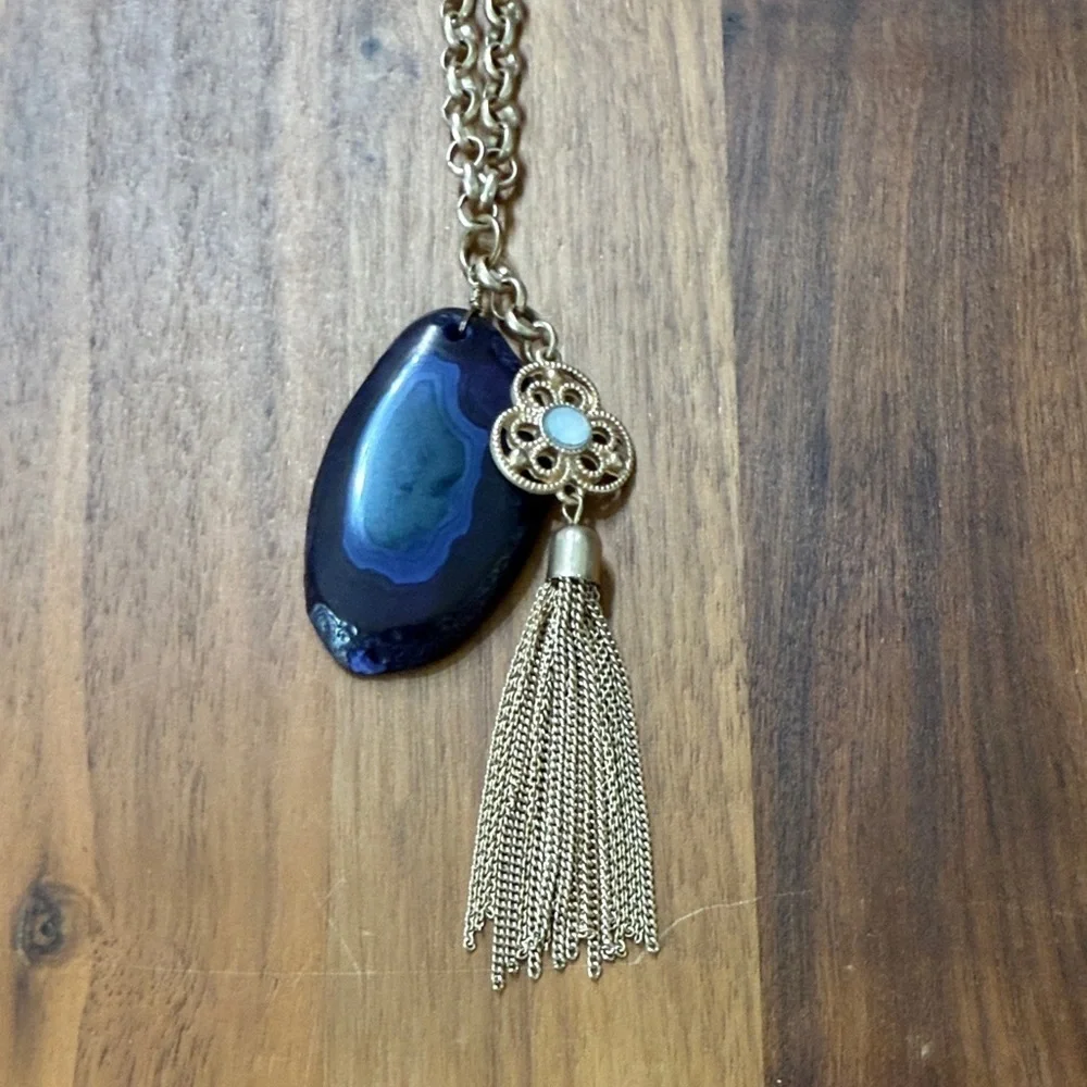 Gold Tone Deep Blue Faux Agate Long Necklace Small Flower Tassel Drop Necklace